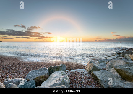 La plage et le rivage à Sidmouth sur la côte sud du Devon Banque D'Images