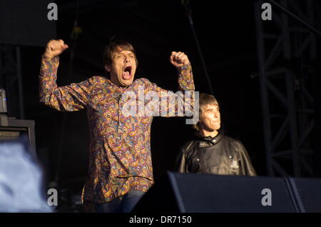 Mani aka Gary Mounfield Manny The Stone Roses en concert à Heaton Park - Jour 1 Manchester, Angleterre - 29.06.12 Banque D'Images