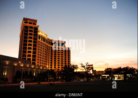 USA Mississippi Biloxi MS Beau Rivage hotel casino resort au crépuscule sur la côte du Golfe Banque D'Images