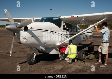 Les vols internes en petit avion CESNA entre différents camps au Botswana. L'ensemble de la région de Caprivi , l'un des secrets les mieux gardés Banque D'Images