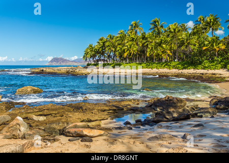 L'une des plages secrètes près de Ko Olina resort sur Oahu, Hawaï sous le vent Banque D'Images