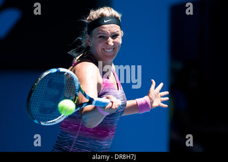 Melbourne, Victoria, Australie. 22 janvier, 2014. 22 janvier 2014 : 2ème seed Victoria Azarenka (BLR) en action contre 5ème Agnieszka Radwanska (POL de semences) dans un match de finale au jour 10 de l'Australian Open 2014 Tournoi de tennis du grand chelem à Melbourne Park, Melbourne, Australie. Bas Sydney/Cal Sport Media/Alamy Live News Banque D'Images