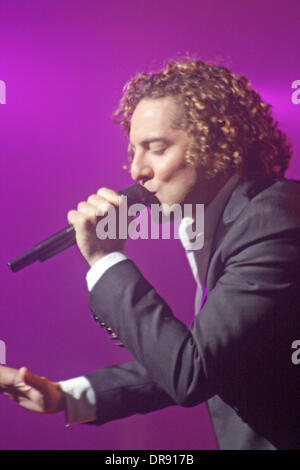 David Bisbal effectue live at Luis A. Ferré Performing Arts Centre Santurce, Puerto Rico - 09.06.12 Banque D'Images