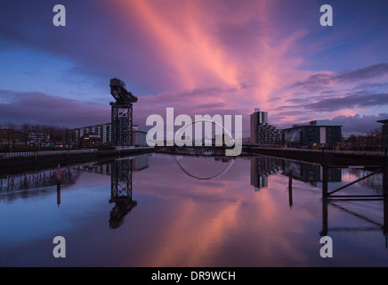 Clyde Glasgow au coucher du soleil Banque D'Images