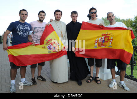 L'Espagnol fans avant la finale de l'Euro 2012 entre l'Espagne et l'Italie au Stade Olympique de Kiev, Ukraine - 01.07.12 Banque D'Images