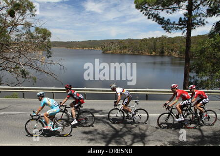 L'Australie du Sud. 23 Jan, 2014. Andre Greipel (Lotto Belisol) semblait à l'aise dans le peleton des étangs dans la chaîne d'arrondi de la phase 3 de la Santos Tour Down Under 2014 de Norwood à Campbelltown, Sud de l'Australie le 23 janvier 2014 Crédit : Peter Mundy/Alamy Live News Banque D'Images