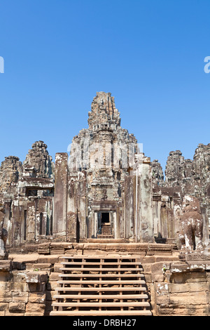 Le côté sud de temple Bayon, Angkor Thom, au Cambodge Banque D'Images