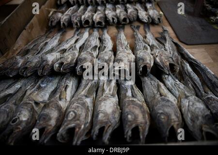 Séoul, Corée du Sud. 27 mars, 2013. Le poisson séché en vente au marché de Jungbu à Séoul, Corée du Sud, 27 mars 2013. Le marché est connu pour ses institutions vente de poisson séché et d'algues et d'autres produits régionaux. © dpa/Alamy Live News Banque D'Images