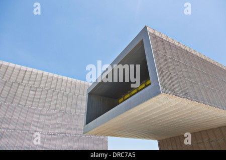 Bâtiment moderne avec mur de verre Banque D'Images