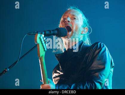 Thom Yorke de Radiohead au Festival Optimus Alive Passeio Maritimo de Alges - Jour 3 Alges, Portugal - 15.07.12 Banque D'Images