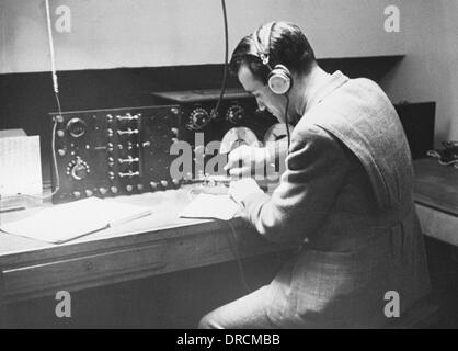 La formation des opérateurs de radio française WWII Banque D'Images