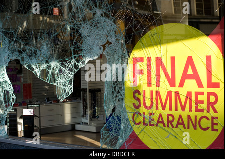 Suite de l'août 2011 émeutes, Londres Banque D'Images