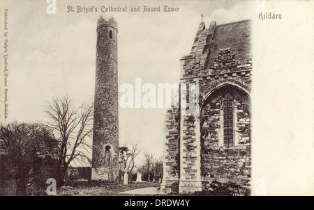 St Brigid's Cathedral et Tour Ronde, Kildare Banque D'Images