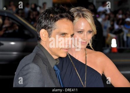 Christine Taylor, Ben Stiller Los Angeles premiere de "la montre" tenue à l'Grauman's Chinese Theatre Hollywood, Californie - 23.07.12 Banque D'Images