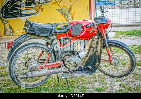 Vieux kreidler florett moto. Photo prise en HDR Banque D'Images