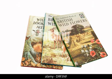 Sélection de bien lire les livres Ladybird datant des années 1950 & 1960 maintenant célébrer leur 60e anniversaire (série nature) Banque D'Images