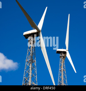 Détail des éoliennes plus de ciel bleu. Tarifa, Cadix, Andalousie, espagne. Banque D'Images