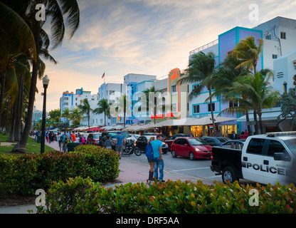 Hôtels Art déco sur Ocean Drive, Miami, Floride, USA Banque D'Images