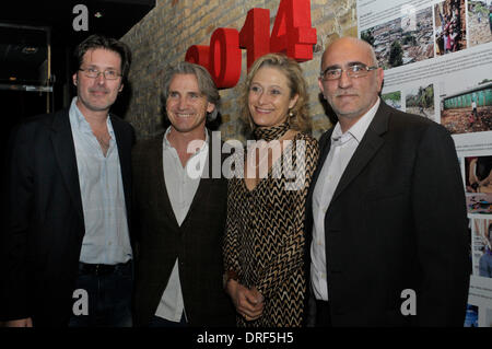 Barcelone, Espagne. 23 janvier 2014. Caroline Goodall autoroute soins l'ambassadeur mondial d'assiste à un "pour le sourire d'un enfant' exposition sur le 23 janvier 2014 à Barcelone, Espagne. Credit : fototext/Alamy Live News Banque D'Images