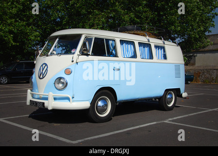 Classic T1 VW bus dans Wells, Somerset UK Banque D'Images