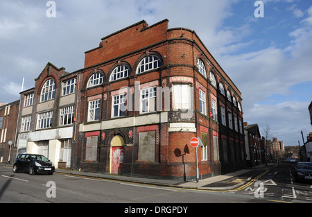 Usine abandonné vide et bureaux à Burslem Stoke on Trent Staffordshire Banque D'Images