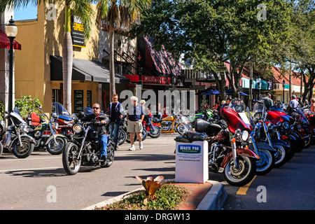 Thunder Bay par l'événement moto à Sarasota en Floride Banque D'Images