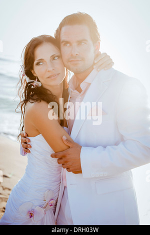 Am Strand Brautpaar auf Ibiza, Spanien - bridal couple at the Beach, Ibiza, Espagne Banque D'Images