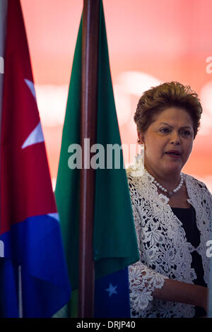 Port de Mariel, à Cuba. 27 Jan, 2014. Le Président du Brésil, Dilma Rousseff assiste à la cérémonie d'inauguration de la première phase d'un port dans la première zone de développement spécial au port de Mariel, Cuba, 27 janvier 2014. Credit : Liu Bin/Xinhua/Alamy Live News Banque D'Images