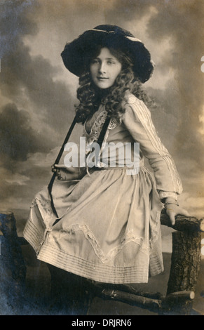 Portrait de Mlle Phyllis Dare, chanteuse et actrice Banque D'Images