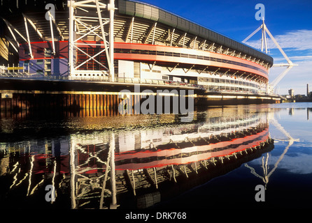 Principauté stade ou BT Millennium Stadium un sportif et salle de concert dans le centre-ville de Cardiff South Glamorgan South Wales UK GB EU Europe Banque D'Images