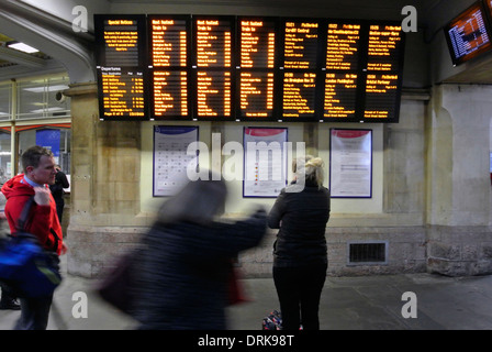 Départ de Bristol Temple Meads, à la gare Banque D'Images