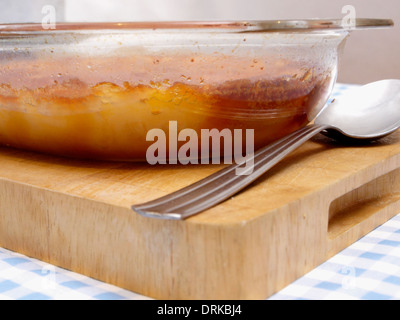 Pineapple upside down cake pudding Banque D'Images