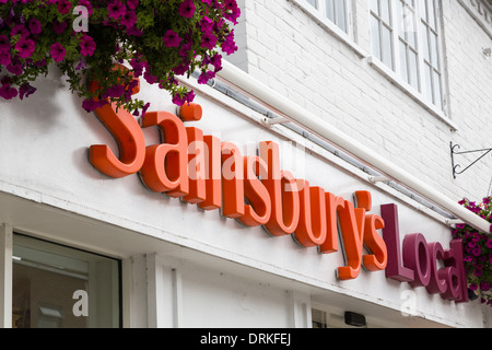 Logo shop Local Sainsburys Banque D'Images