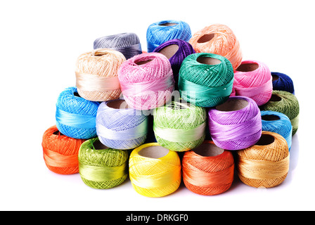 Color thread heap isolated on white Banque D'Images