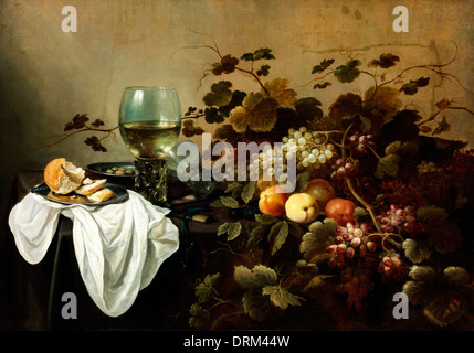 Pieter Claesz, Still Life with Fruit and Roamer 1644 Huile sur toile. Musée des beaux-arts, Budapest, Hongrie. Banque D'Images