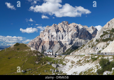 Italie, Vénétie, Col Valparola, Groupe Fanes, le Piz dles Cunturines Banque D'Images