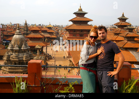 Couple de touristes au Square Patan, Katmandou, Népal Banque D'Images