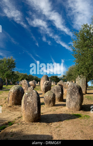 Le Portugal, l'Alentejo, Evora, Cromeleque dos Almendres, près d'Evora Banque D'Images