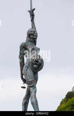 Damien Hirst statue Verity Ilfracombe Banque D'Images