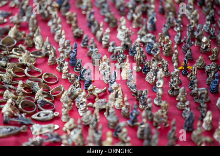 Amulette bouddhiste market à Bangkok, Thaïlande Banque D'Images