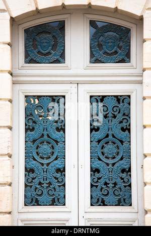 Aux éléments en fer forgé au Palais Ducal, Palais des Ducs et des Etats de Bourgogne, à Dijon en Bourgogne Banque D'Images