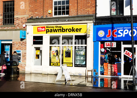 Boutique de prêteur sur gage l'argent magasin à Leicester, Royaume-Uni. Banque D'Images