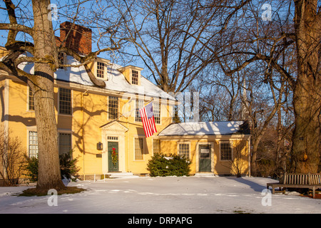 L'hiver à la taverne historique de Buckman - point de rendez-vous pour les minutemen avant de la bataille à Lexington, Massachusetts, États-Unis Banque D'Images