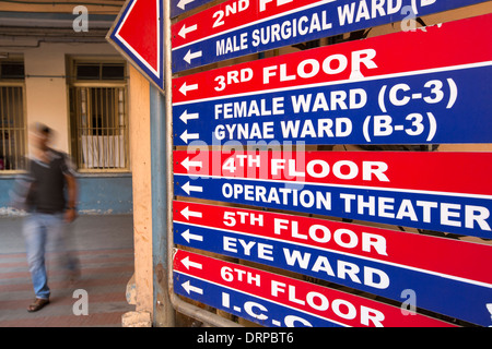 La Ramakrishna Mission Seva Pratishthan, un organisme de bienfaisance qui fournit des traitements subventionnés de l'Hôpital de Calcutta, Inde. Banque D'Images