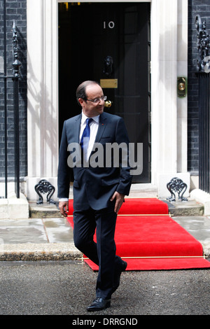 Le Premier ministre britannique, David Cameron, accueille le président de la France, François Hollande Banque D'Images