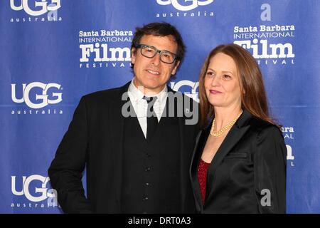 Le réalisateur David O. Russell (The Fighter, Silver Linings Playbook, et American Hustle)pose avec Melissa Leo, remporté un Oscar pour la meilleure performance par une actrice dans un Second Rôle pour le film The Fighter. Banque D'Images