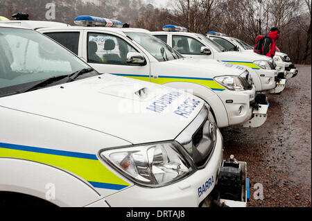 Glen Nevis Ecosse UK. 1er février, 2014. Une vaste opération de recherche et sauvetage a été en cours depuis deux jours pour un marcheur manquant dans l'anneau de Steall sont de Glen Nevis.Un itinéraire de montagne classique combinant la traverse de quatre munroes,mais chute de neige extrême a fait de la région.L'homme perfide beleived d'être de l'Edinburgh domaine n'a pas encore été trouvé, l'opération est maintenant en cours d'exécution par la police locale. Credit : Kenny Ferguson/Alamy Live News Banque D'Images