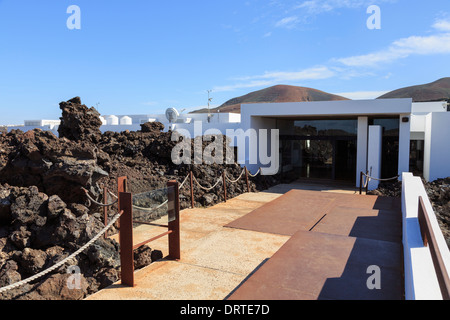 Centre des Visiteurs du Parc national Centro de Visitantes en Parque Nacional de Timanfaya, Lanzarote, îles Canaries, Espagne Banque D'Images