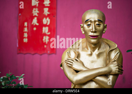 Statue de Bouddha à dix mille bouddhas Monastery in Hong Kong, Chine. Banque D'Images