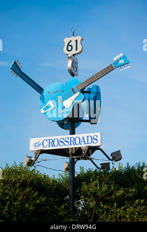 USA Mississippi MS Miss Clarksdale street road sign signe pour le blues crossroads Banque D'Images